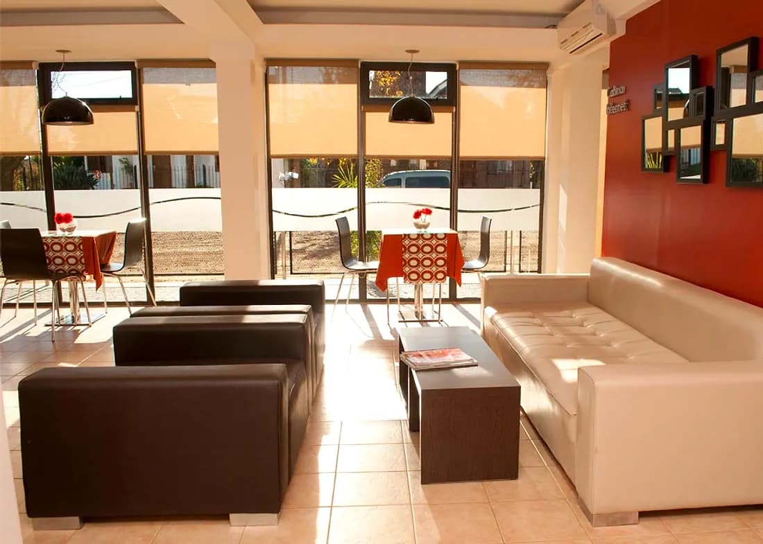 Hotel Paysandú, hoteles en Colón
