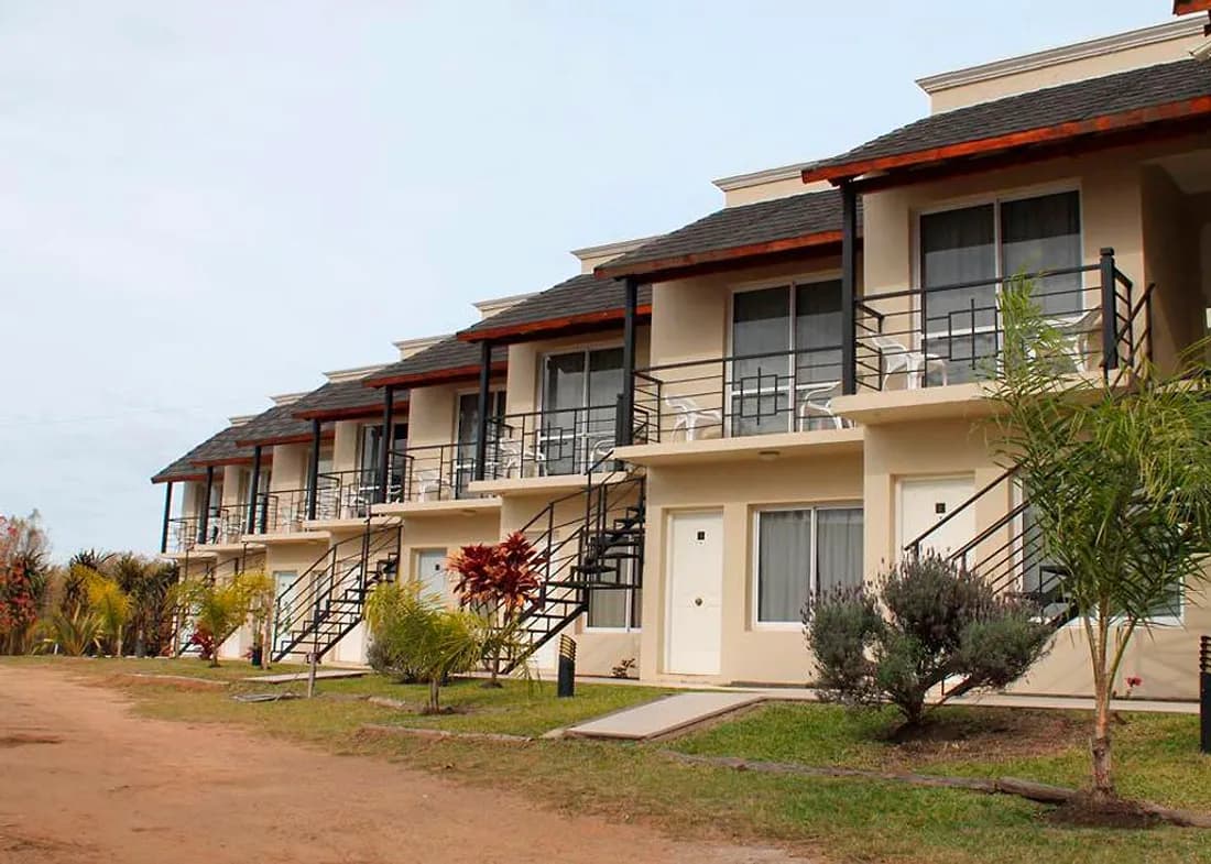 Brisas del Lago, departamentos en Colón